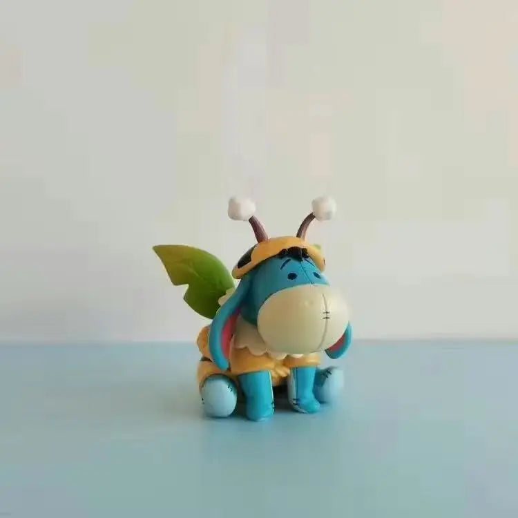 Winnie the Pooh figures Pig Eeyore cute doll car model room desktop blind box decorative ornament